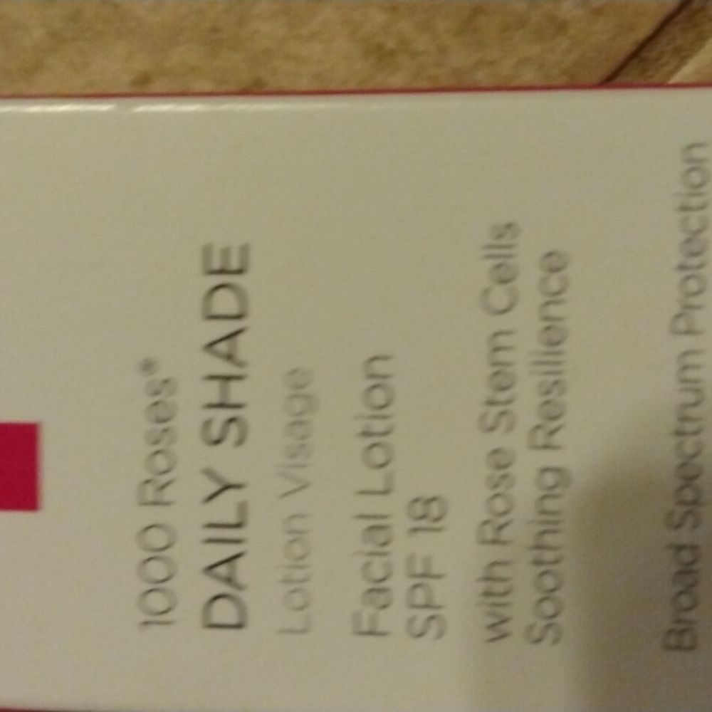 1000 Roses Lotion - Picture 5 of 16